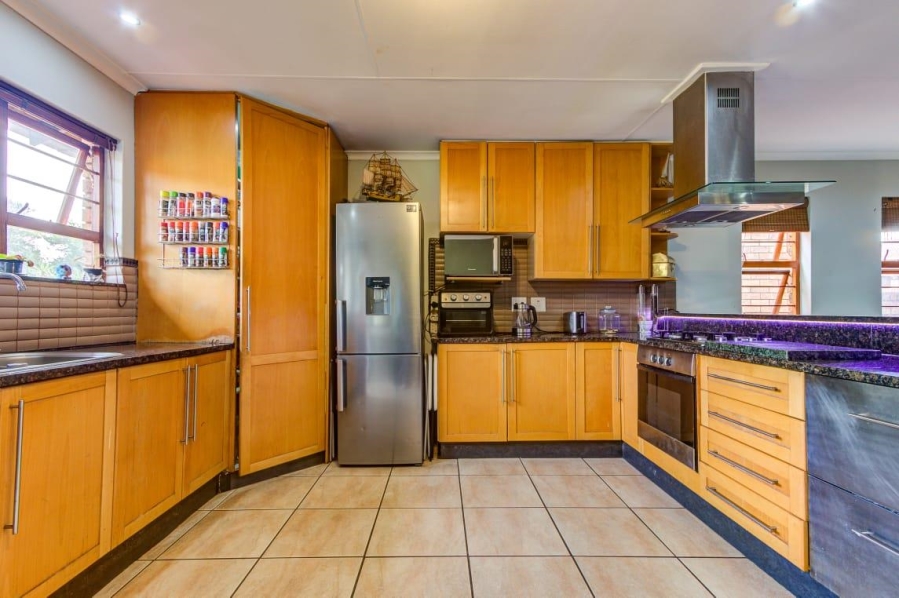 3 Bedroom Property for Sale in Van Riebeeck Park Gauteng