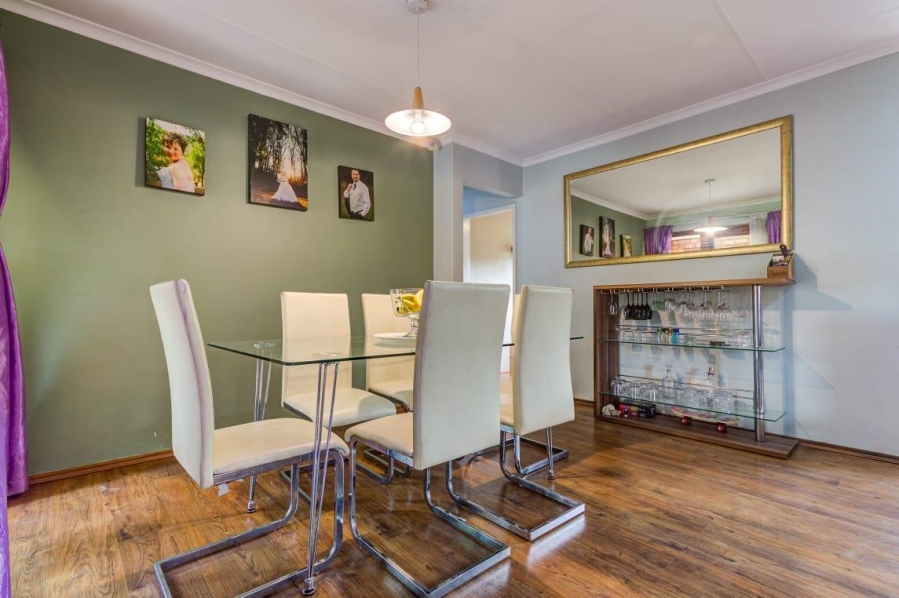 3 Bedroom Property for Sale in Van Riebeeck Park Gauteng