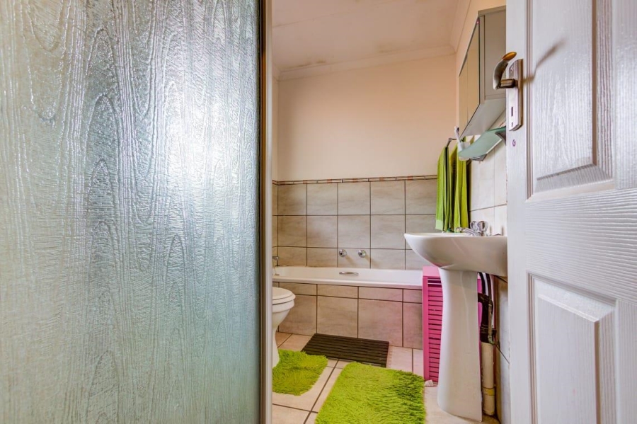 3 Bedroom Property for Sale in Van Riebeeck Park Gauteng