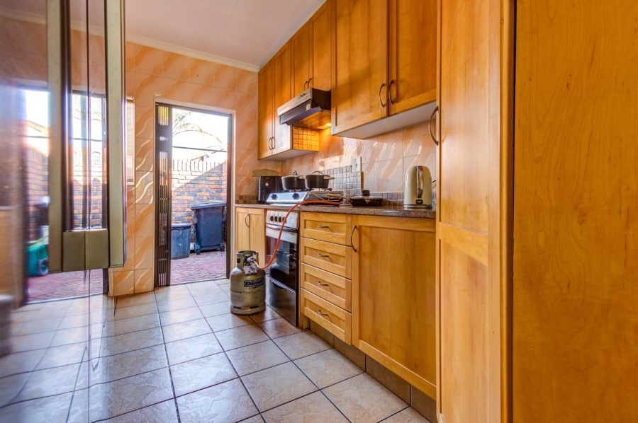 3 Bedroom Property for Sale in Birch Acres Gauteng