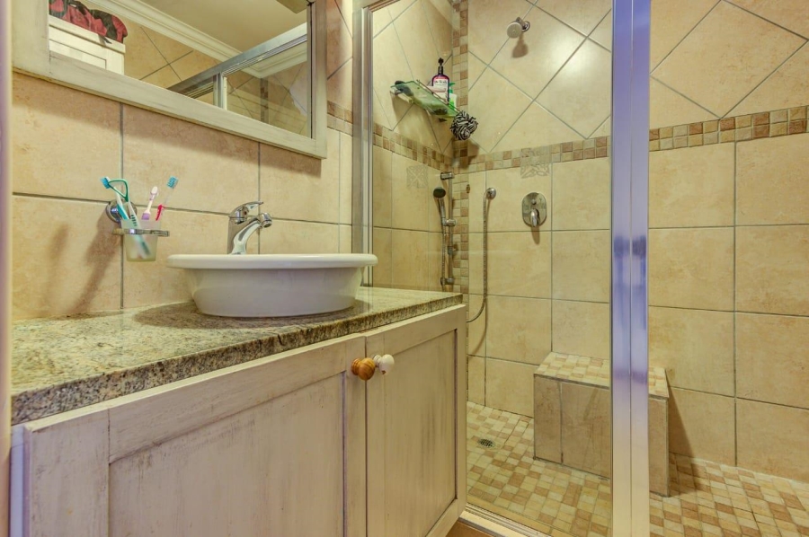 3 Bedroom Property for Sale in Birch Acres Gauteng