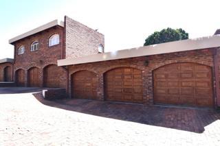 2 Bedroom Property for Sale in Rivonia Gauteng