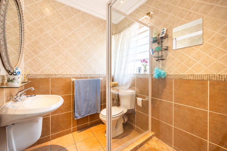 3 Bedroom Property for Sale in The Wilds Gauteng