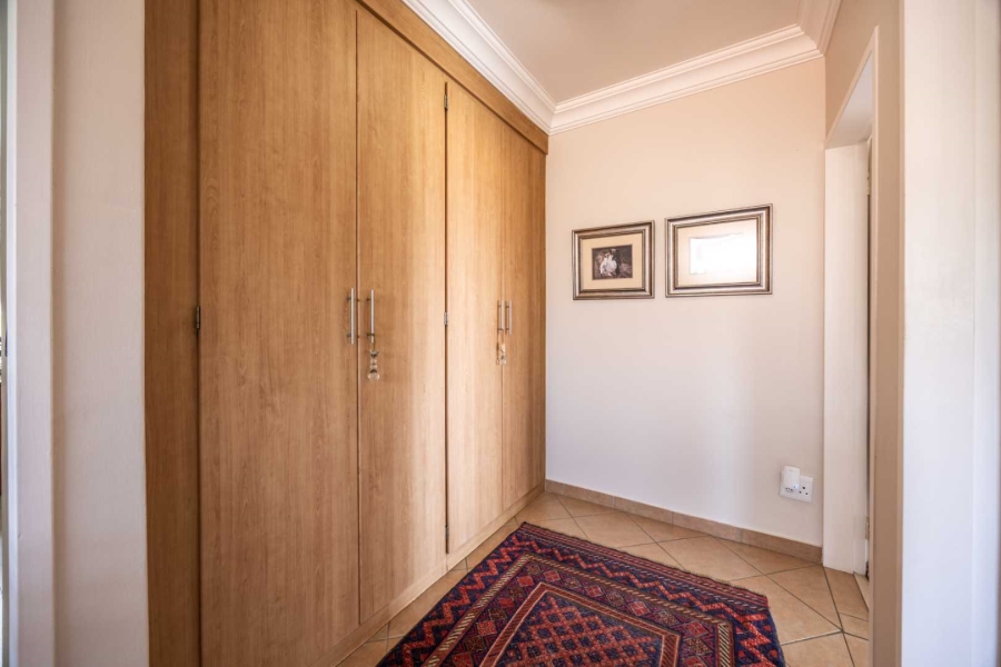3 Bedroom Property for Sale in The Wilds Gauteng