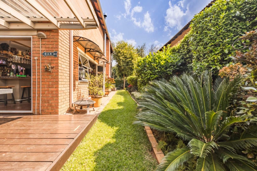 3 Bedroom Property for Sale in The Wilds Gauteng