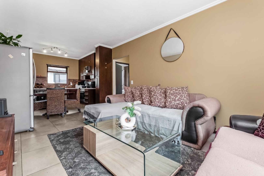 2 Bedroom Property for Sale in Lonehill Gauteng