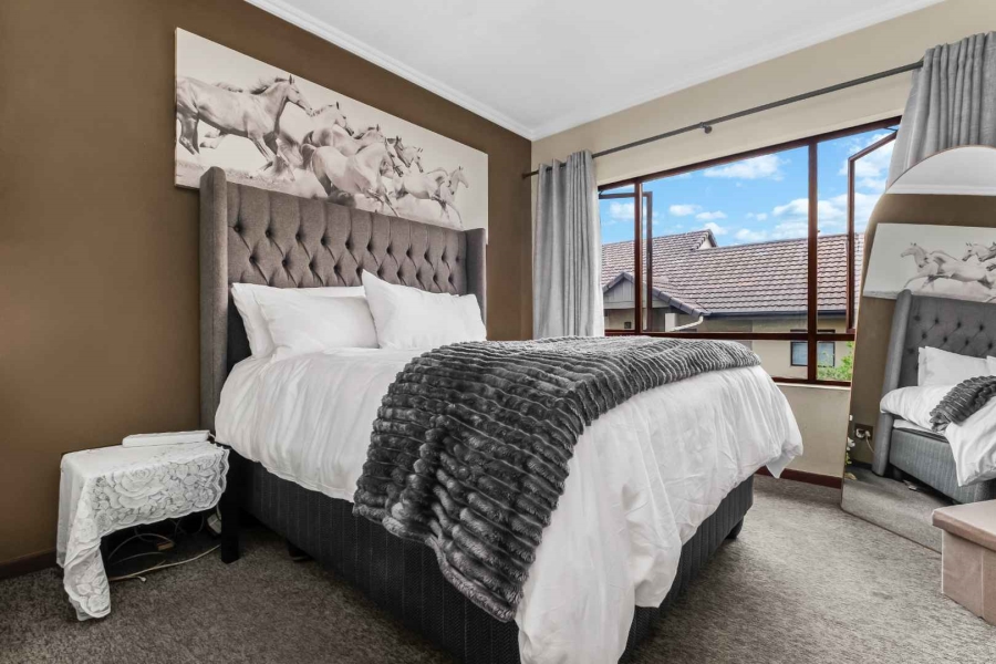 2 Bedroom Property for Sale in Lonehill Gauteng