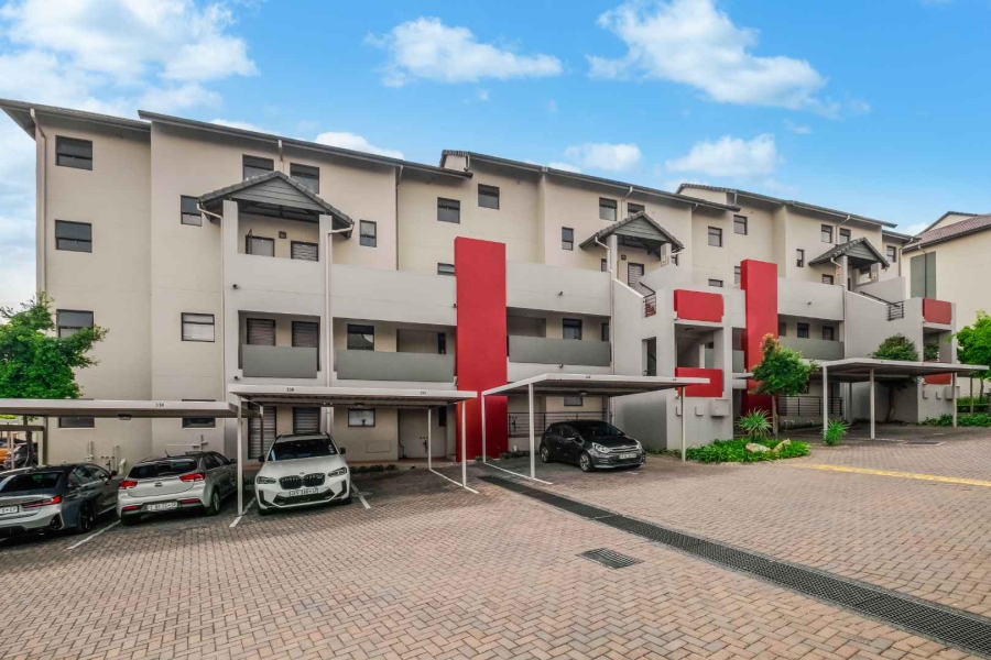 2 Bedroom Property for Sale in Lonehill Gauteng