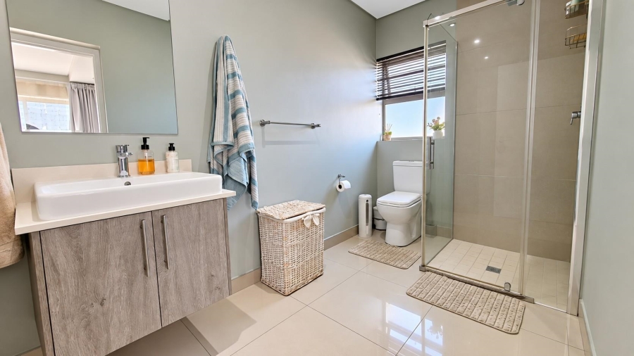 2 Bedroom Property for Sale in Broadacres Gauteng