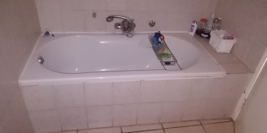 To Let 2 Bedroom Property for Rent in Norkem Park Gauteng