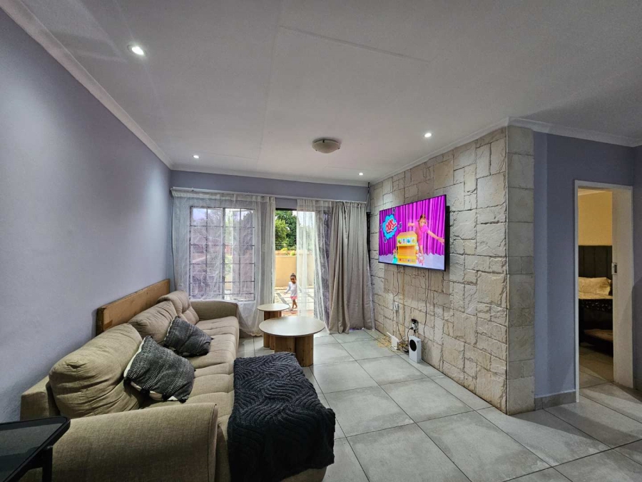 2 Bedroom Property for Sale in Eldorette Gauteng