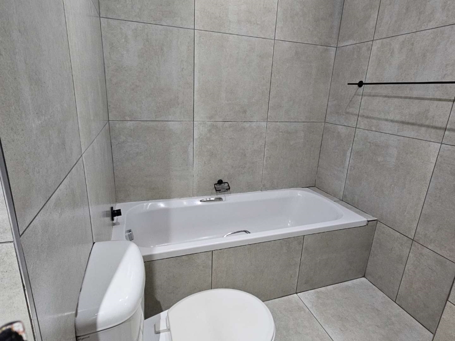 2 Bedroom Property for Sale in Eldorette Gauteng