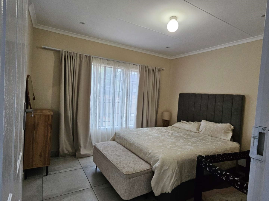2 Bedroom Property for Sale in Eldorette Gauteng