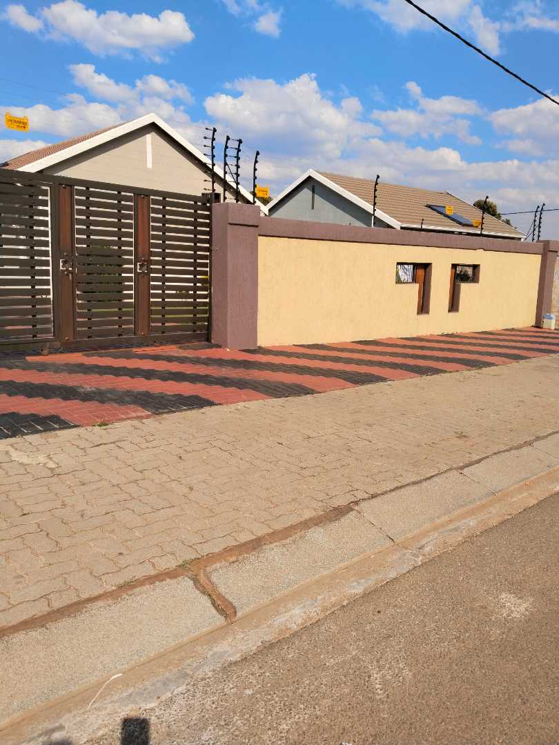 0 Bedroom Property for Sale in Lenasia South Gauteng