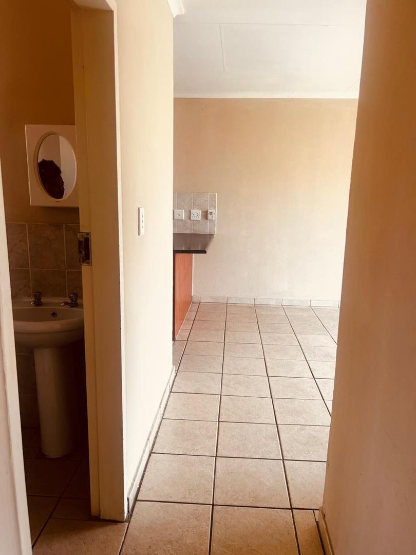 2 Bedroom Property for Sale in Amandasig Gauteng