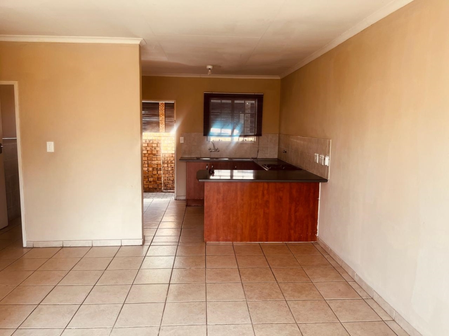 2 Bedroom Property for Sale in Amandasig Gauteng