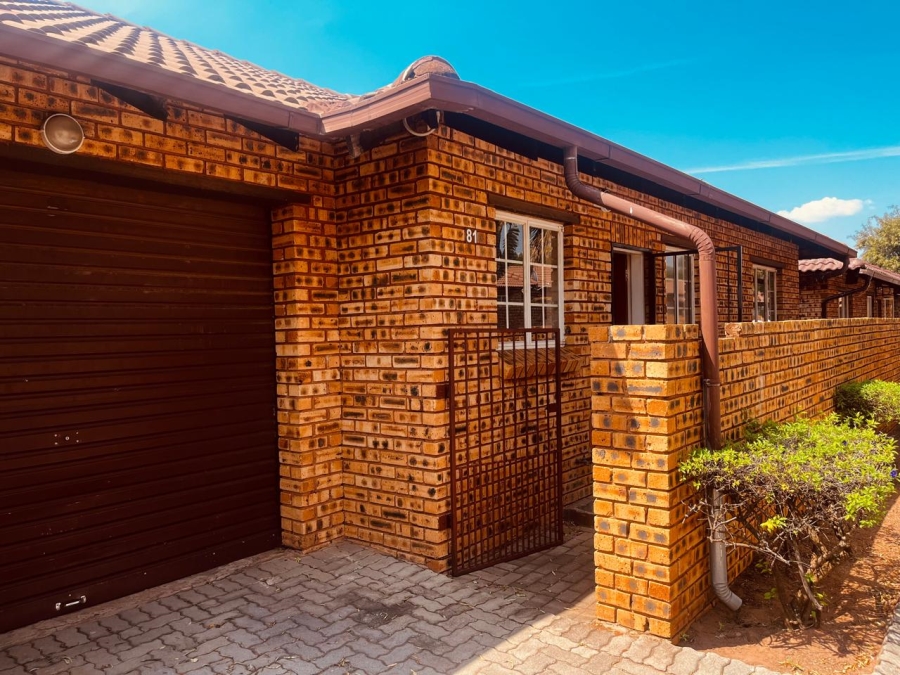 2 Bedroom Property for Sale in Amandasig Gauteng