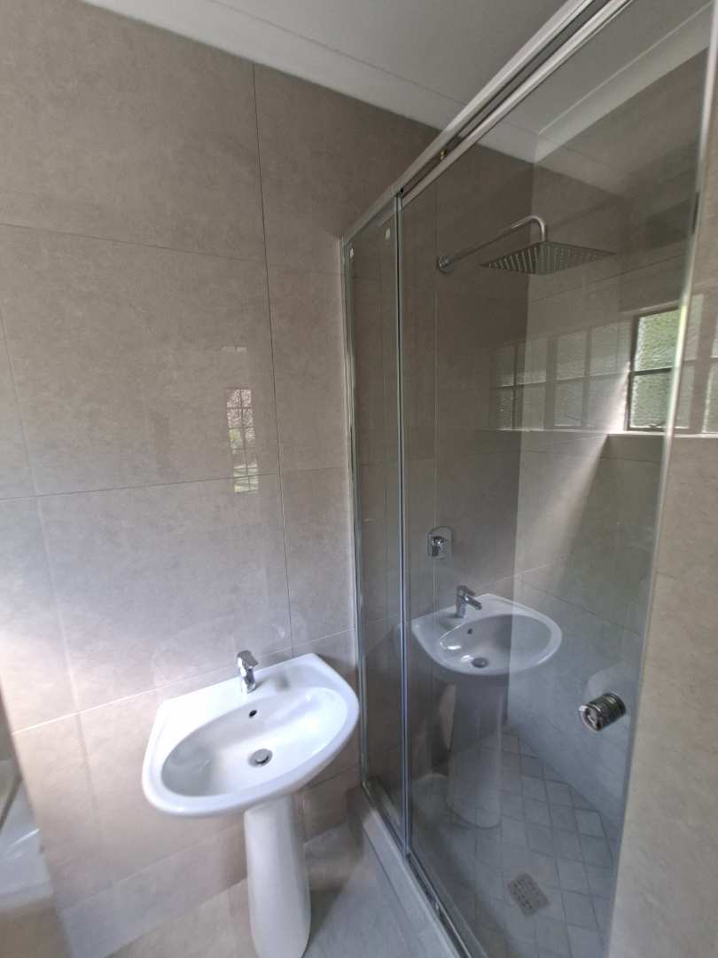 To Let 3 Bedroom Property for Rent in Randpark Gauteng