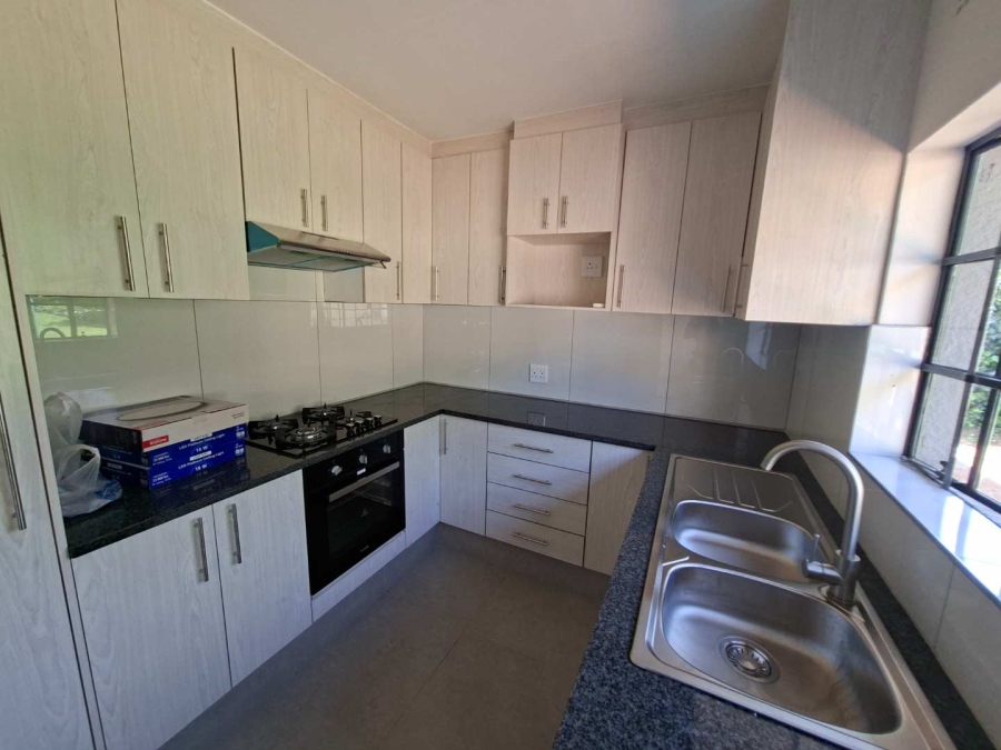 To Let 3 Bedroom Property for Rent in Randpark Gauteng