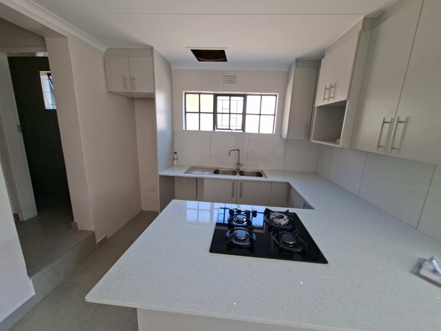 To Let 1 Bedroom Property for Rent in Randpark Gauteng