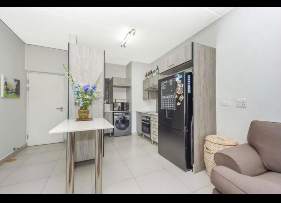 2 Bedroom Property for Sale in Magaliessig Gauteng