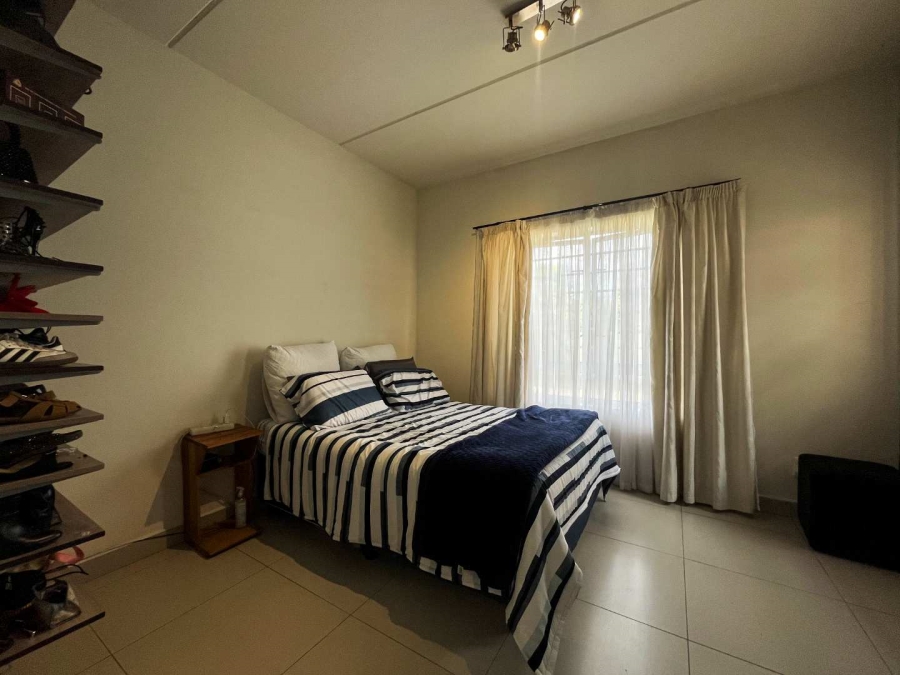 2 Bedroom Property for Sale in Magaliessig Gauteng