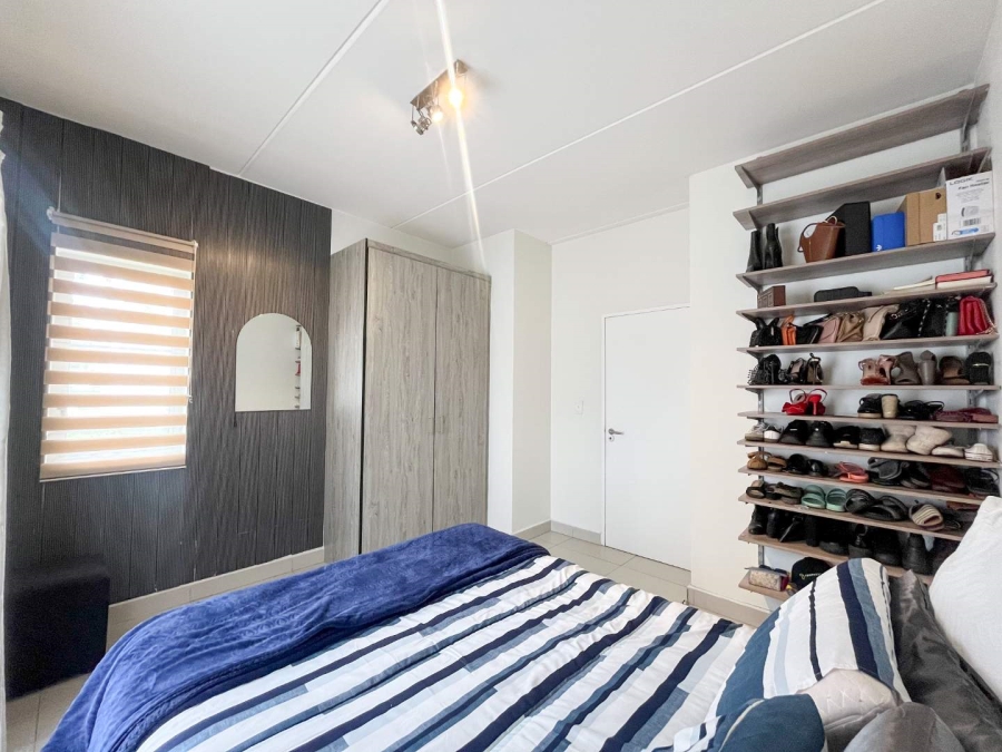 2 Bedroom Property for Sale in Magaliessig Gauteng