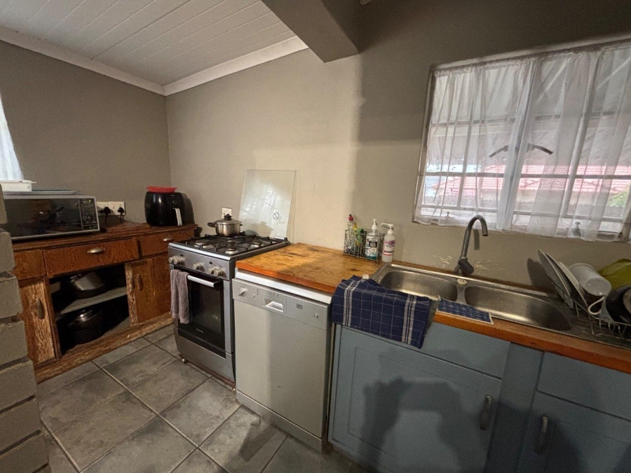 6 Bedroom Property for Sale in Clydesdale Gauteng