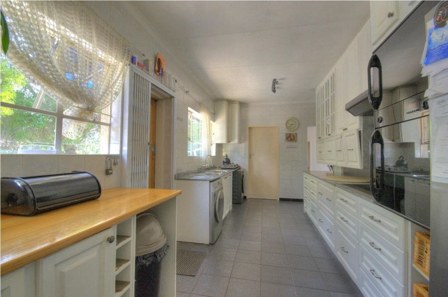 4 Bedroom Property for Sale in Brackenhurst Gauteng