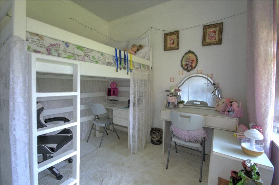 4 Bedroom Property for Sale in Brackenhurst Gauteng