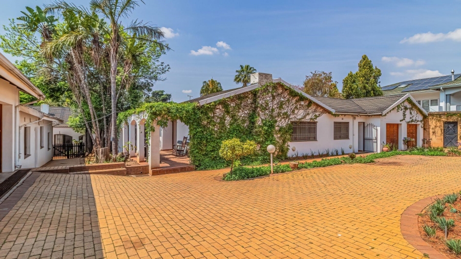 13 Bedroom Property for Sale in Fairland Gauteng