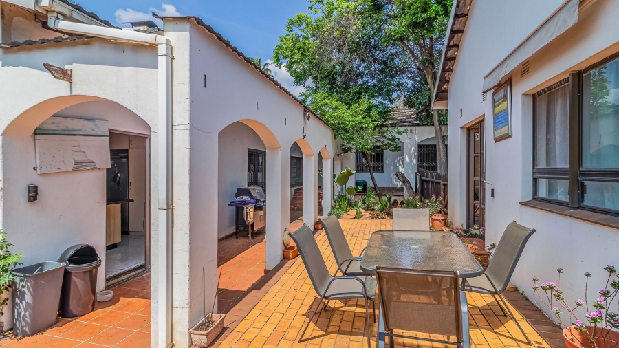 13 Bedroom Property for Sale in Fairland Gauteng