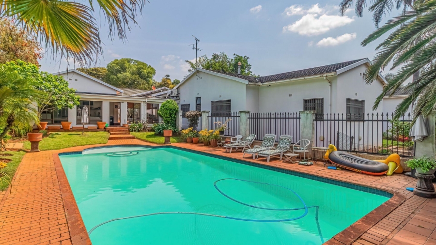 13 Bedroom Property for Sale in Fairland Gauteng