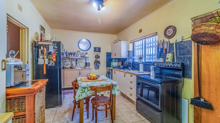 13 Bedroom Property for Sale in Fairland Gauteng