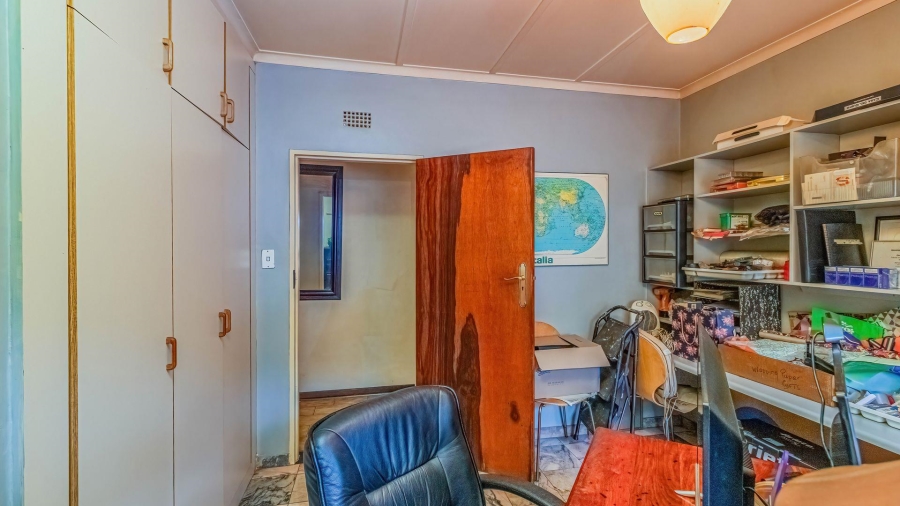 13 Bedroom Property for Sale in Fairland Gauteng