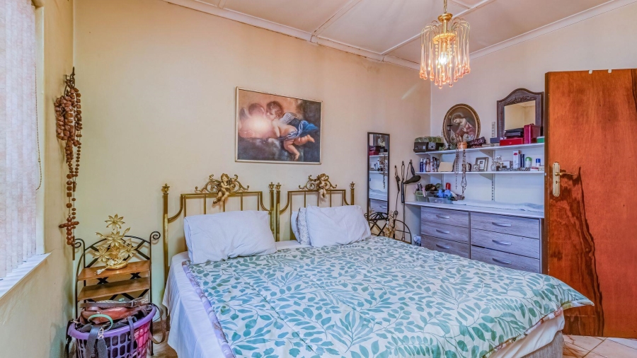 13 Bedroom Property for Sale in Fairland Gauteng