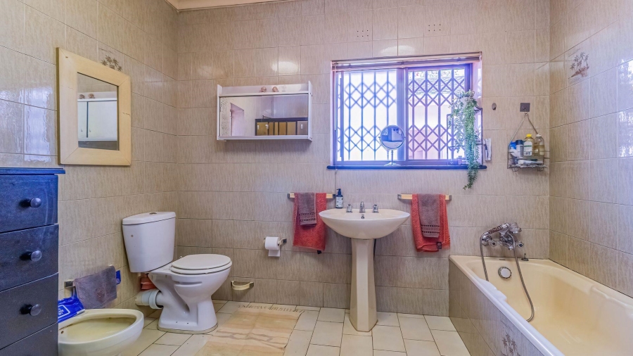 13 Bedroom Property for Sale in Fairland Gauteng