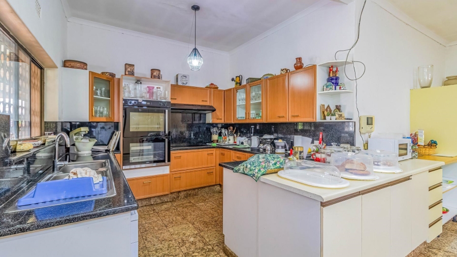 13 Bedroom Property for Sale in Fairland Gauteng