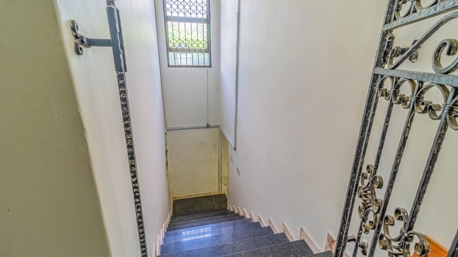 13 Bedroom Property for Sale in Fairland Gauteng