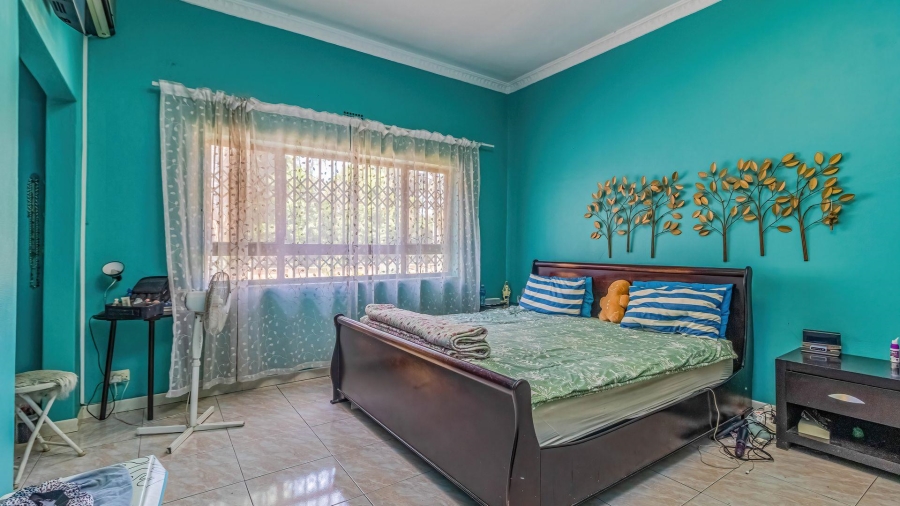 13 Bedroom Property for Sale in Fairland Gauteng