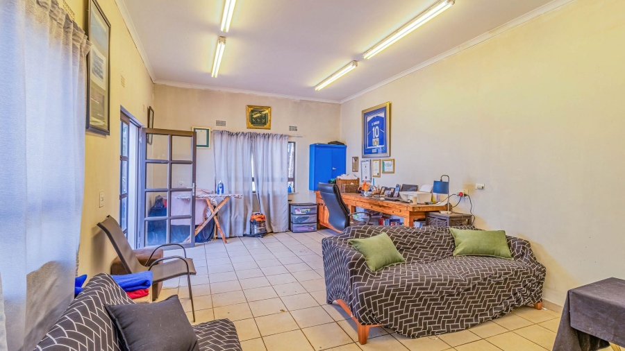 13 Bedroom Property for Sale in Fairland Gauteng