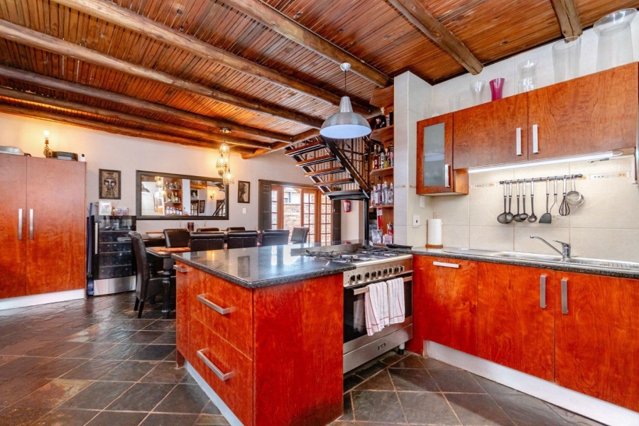 5 Bedroom Property for Sale in Brentwood Gauteng