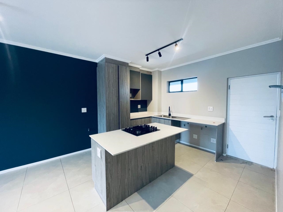 To Let 2 Bedroom Property for Rent in Atholl Gauteng