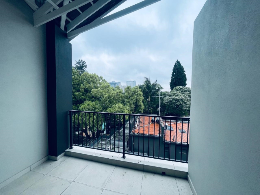 To Let 2 Bedroom Property for Rent in Atholl Gauteng