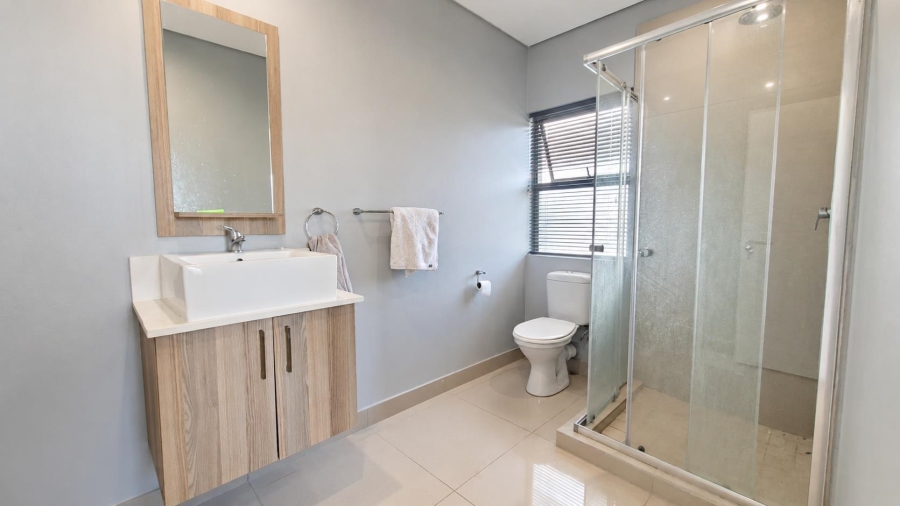 2 Bedroom Property for Sale in Broadacres Gauteng