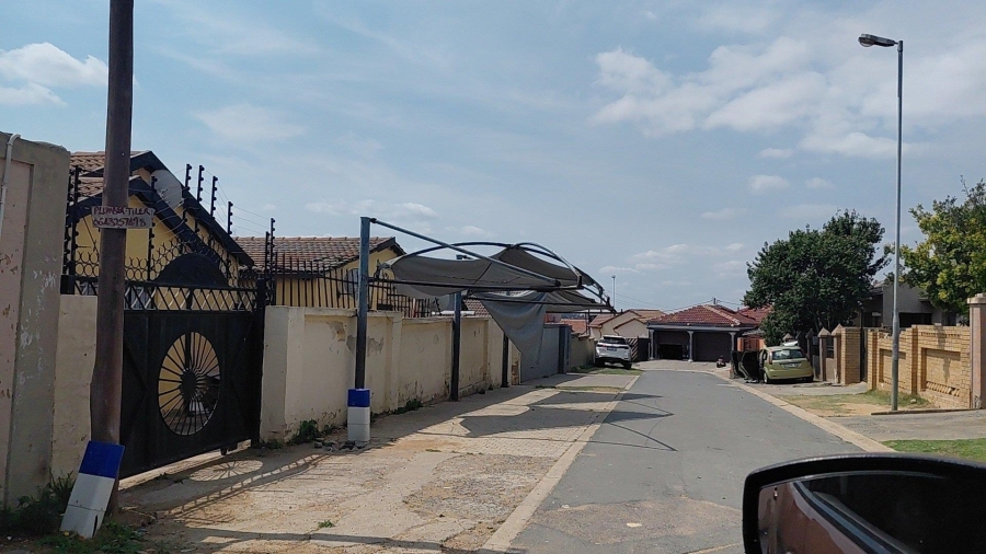 0 Bedroom Property for Sale in Ebony Park Gauteng