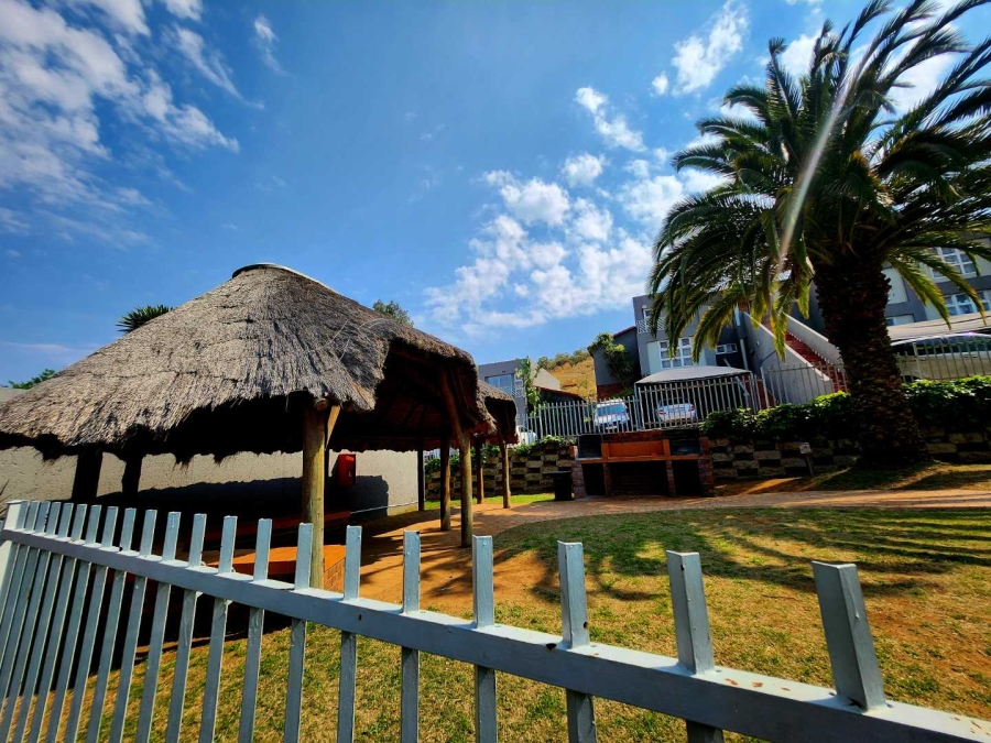 2 Bedroom Property for Sale in Winchester Hills Gauteng
