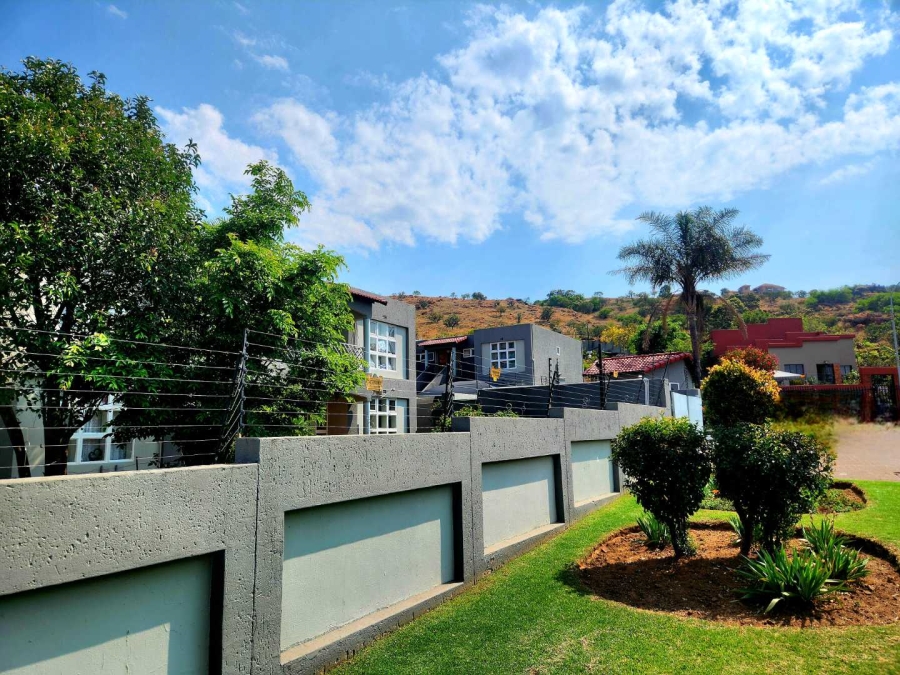 2 Bedroom Property for Sale in Winchester Hills Gauteng