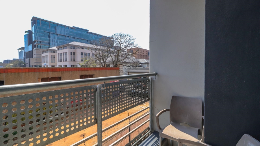 1 Bedroom Property for Sale in Rosebank Gauteng