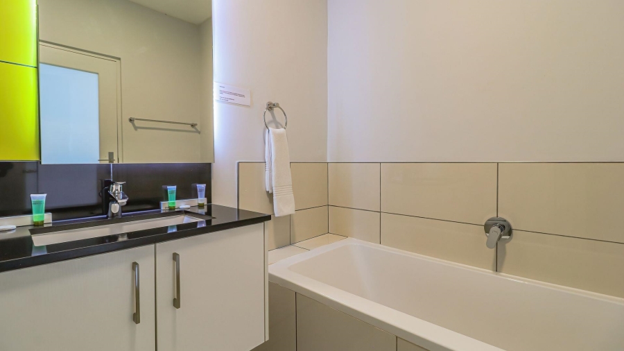 1 Bedroom Property for Sale in Rosebank Gauteng